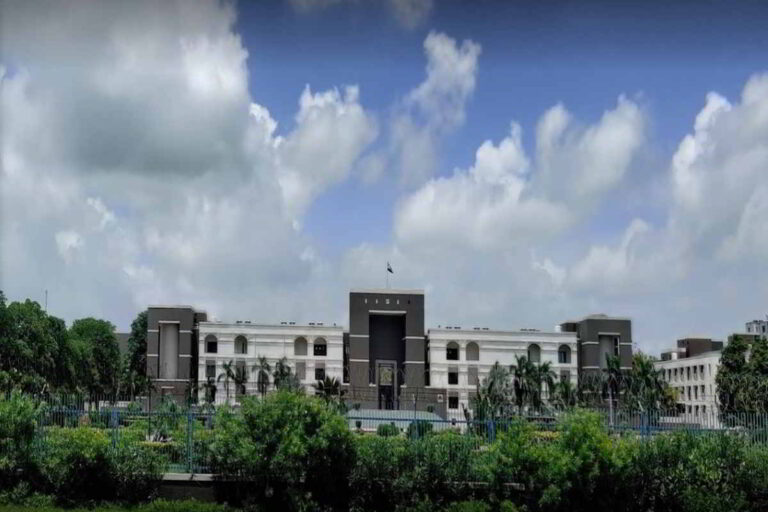 Gujarat HC Advocates Association Resolves to Boycott Virtual Functioning of Court