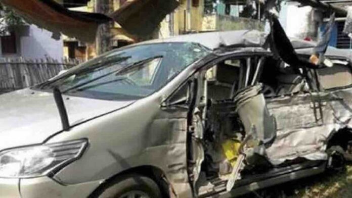 car accident judge up fatehpur