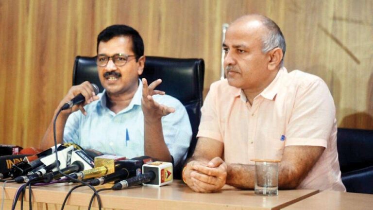 arvind-kejriwal-manish-sisodia