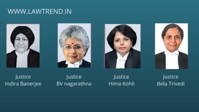 Four female judge sc