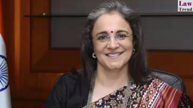 बॉम्बे हाईकोर्ट ने पूर्व सेबी प्रमुख माधबी पुरी बुच और अन्य के खिलाफ कथित शेयर बाजार धोखाधड़ी के मामले में एफआईआर दर्ज करने के आदेश पर रोक लगाई