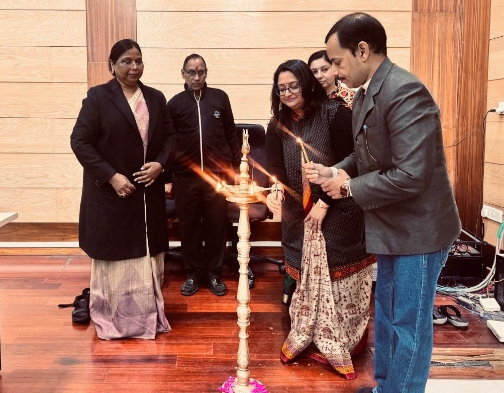Gender Sensitization Workshop Held for Family Court Counsellors at UP Judicial Training Institute 1 Director, JTRI and GenSen Committee, Lucknow University
lighting the lamp